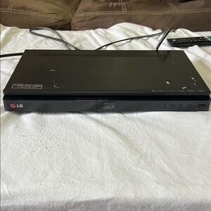 LG Blu-ray 3D DVD player
